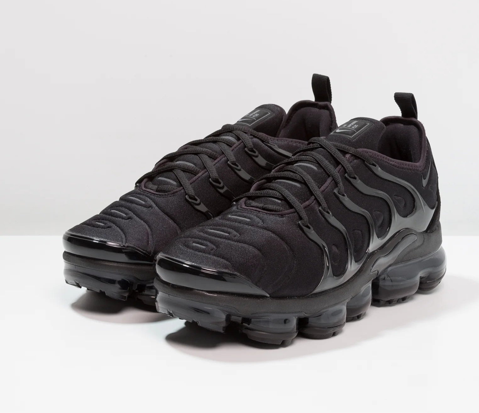 Nike Sportswear AIR VAPORMAX PLUS - Sneakers basse