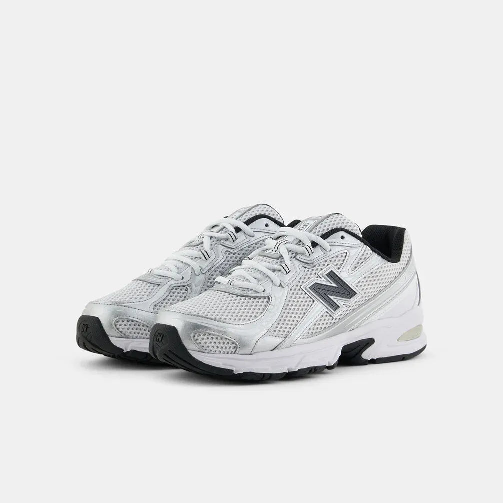 New Balance 740