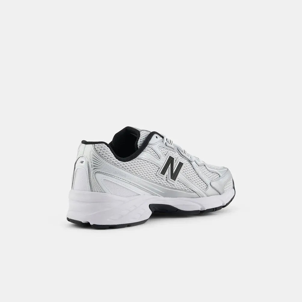 New Balance 740