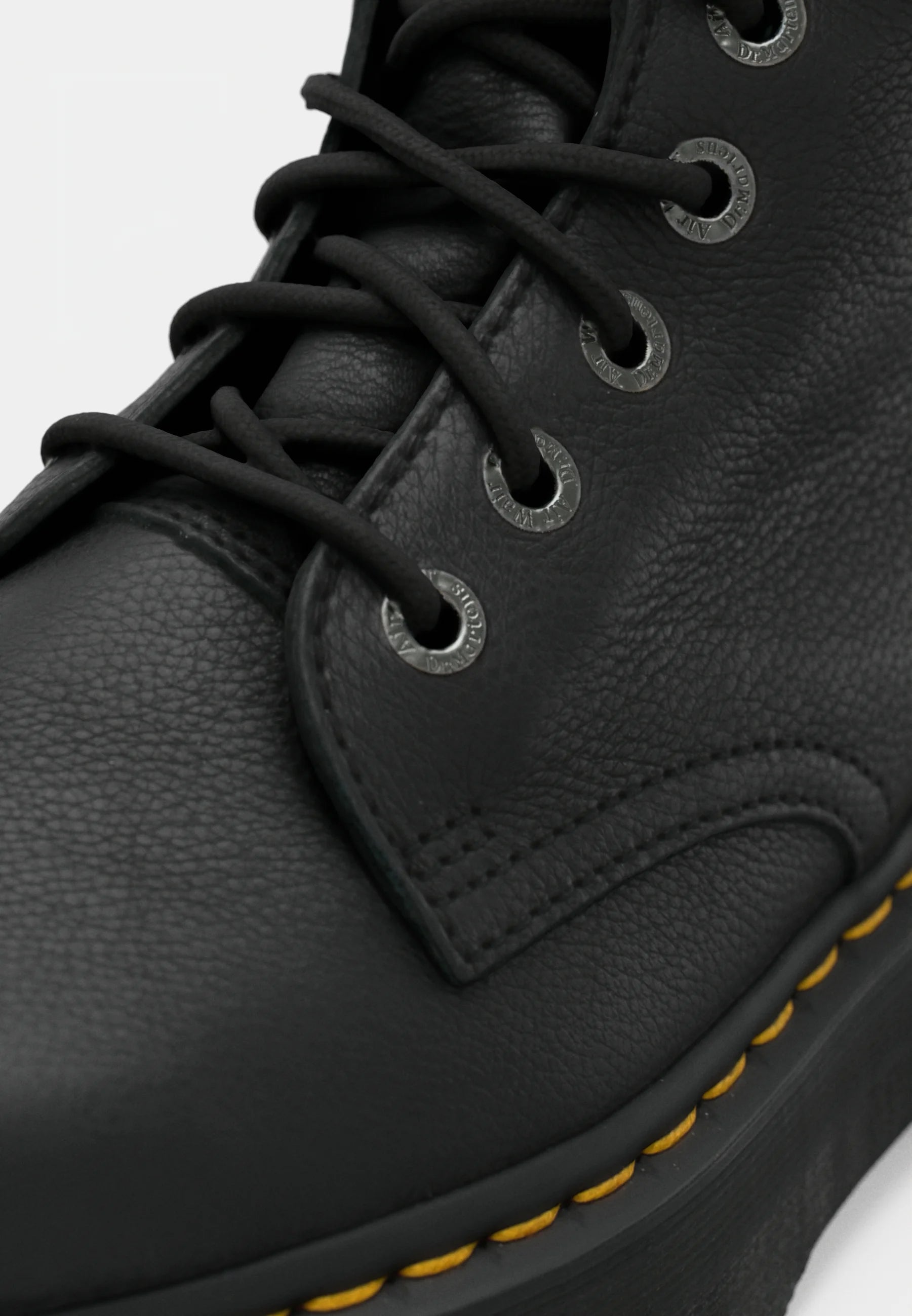 Dr. Martens JADON III UNISEX - Stivaletti con plateau - black pisa